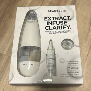 New- Beaurybio Extract infuse Clarify Glofacial hydro . Pore cleansing tool